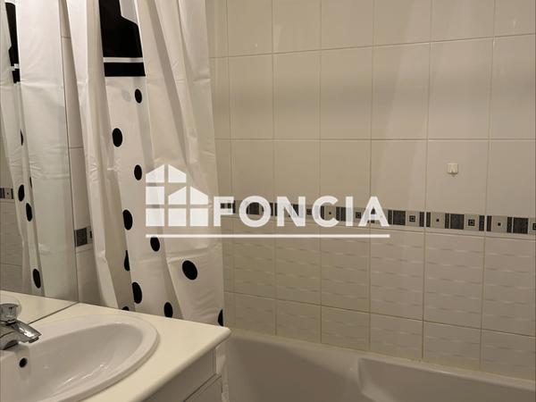 Location Studio 25.45 m² - 95 RUE JEAN ZAY Saint Jean De Braye 45800