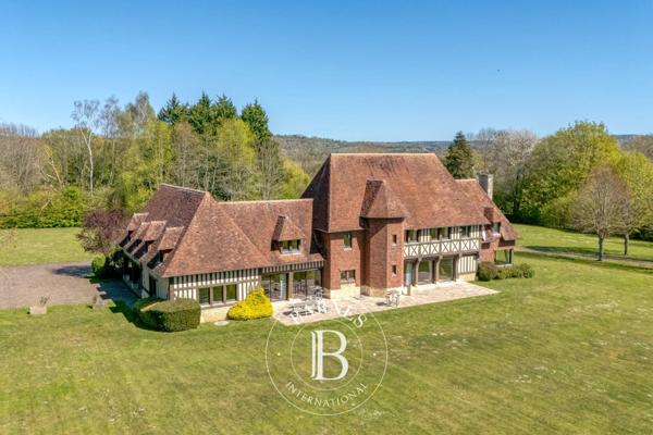 Tourgéville, Maison 9 Chambres -  442 m² à vendre