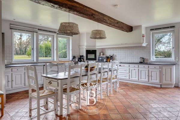 Tourgéville, Maison 9 Chambres -  442 m² à vendre