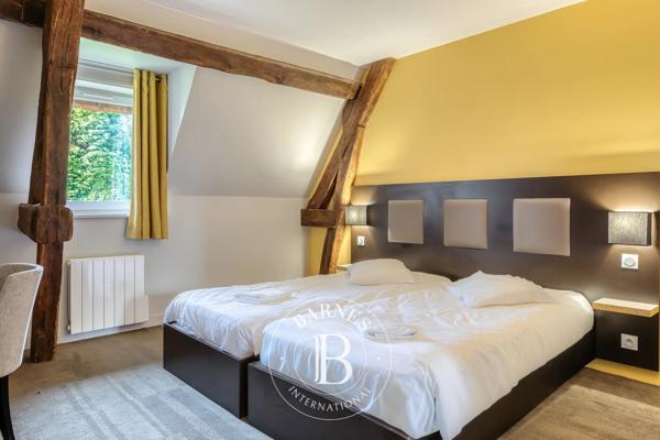 Tourgéville, Maison 9 Chambres -  442 m² à vendre