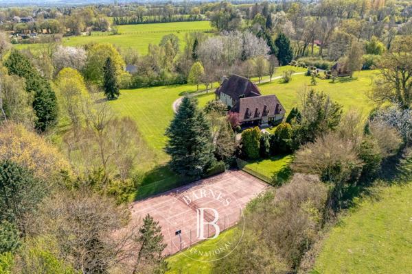 Tourgéville, Maison 9 Chambres -  442 m² à vendre