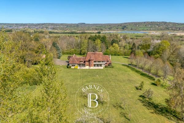 Tourgéville, Maison 9 Chambres -  442 m² à vendre