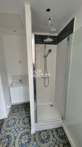 APPARTEMENT À LOUER DE 2 PIÈCES DE 43,00 M²