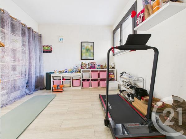 Appartement T4 à vendre  4 pièces - 72,64 m2 LA VALETTE DU VAR - 83