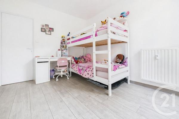 Appartement T4 à vendre  4 pièces - 72,64 m2 LA VALETTE DU VAR - 83