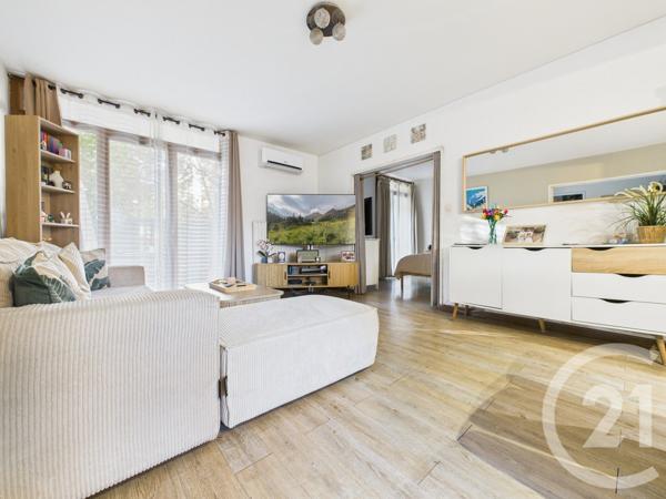 Appartement T4 à vendre  4 pièces - 72,64 m2 LA VALETTE DU VAR - 83