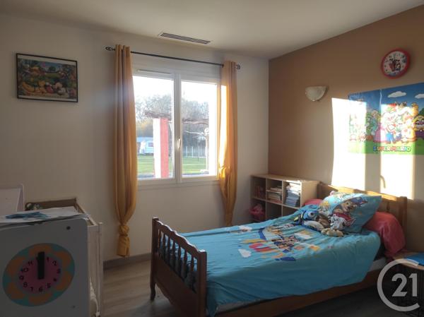 Maison à vendre  7 pièces - 130 m2 ST SEURIN SUR L ISLE - 33