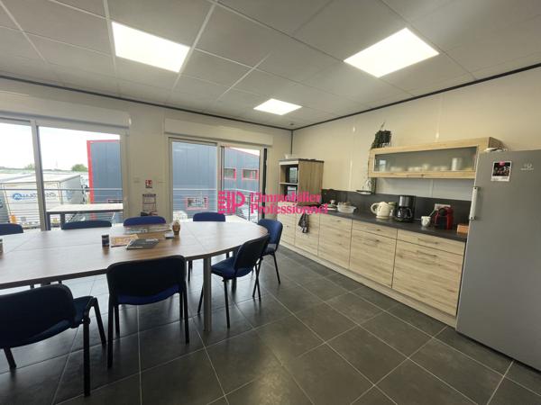 CAUDAN KERPONT - LOCAL D'ACTIVITE - 457 M2