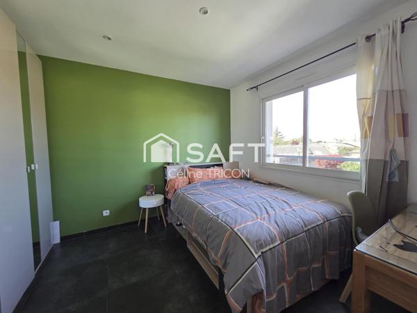 Ludon – Maison 169m², 5 ch, piscine, garage, sans vis-à-vis