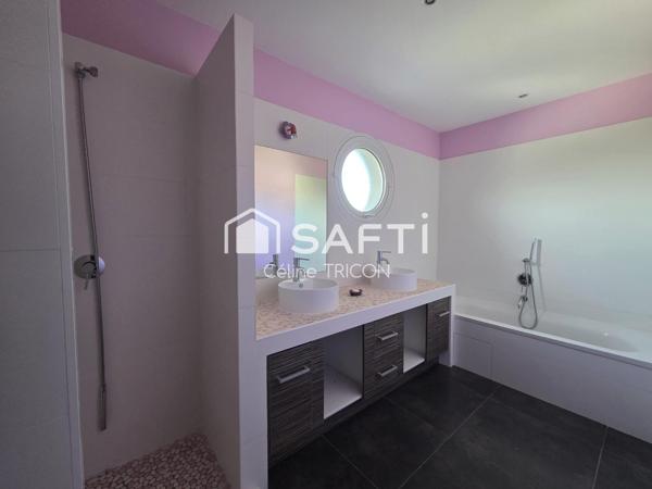 Ludon – Maison 169m², 5 ch, piscine, garage, sans vis-à-vis