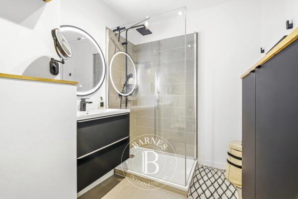 Bordeaux, Appartement 3 Chambres -  96 m² à vendre