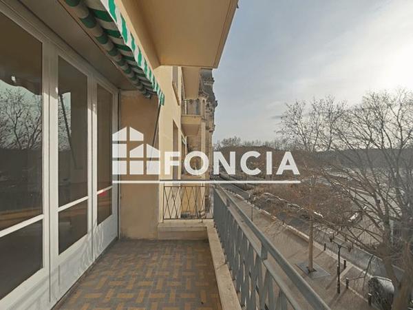 Location Appartement 5 pièces 107.2 m² - 1 BOULEVARD DE PRAGUE Nimes 30000
