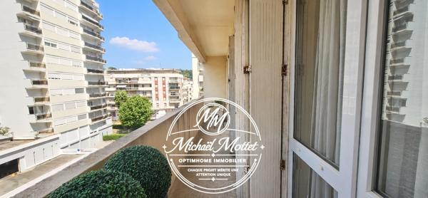 Le Havre (76) - Un appartement familial aux beaux volumes, avec 2 balcons et garage !