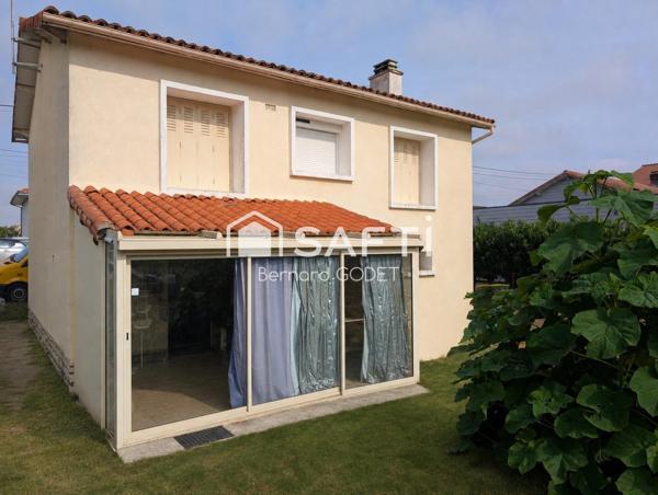 Maison avec jardin – Proche écoles et commerces – Civray