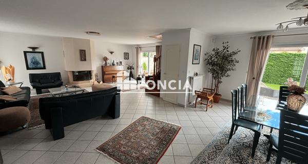 À vendre Maison 8 pièces 175 m² - Pontoise 95300