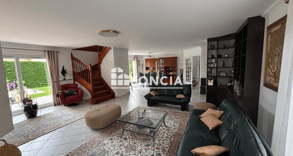 À vendre Maison 8 pièces 175 m² - Pontoise 95300