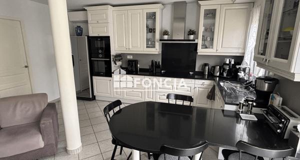 À vendre Maison 8 pièces 175 m² - Pontoise 95300