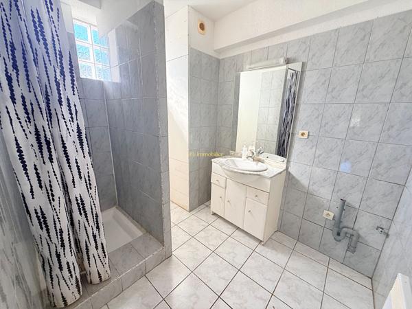 Agde, Grand duplex 4 chambres dans un quartier calme proche cinéma