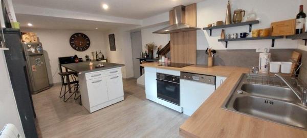 Vente / Maison à Volvic (63530)
