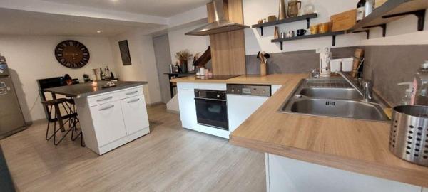 Vente / Maison à Volvic (63530)