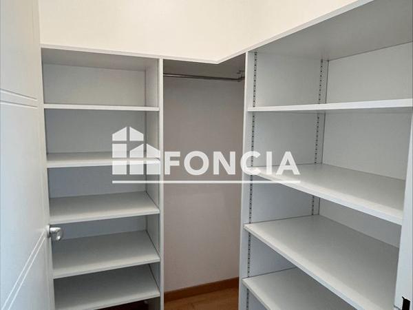 Location Appartement 5 pièces 136.7 m² - MAGELLAN - BATIMENT C Dijon 21000