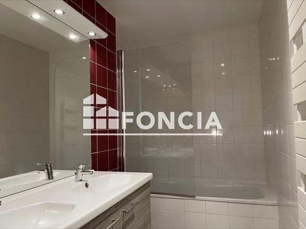 Location Appartement 5 pièces 136.7 m² - MAGELLAN - BATIMENT C Dijon 21000