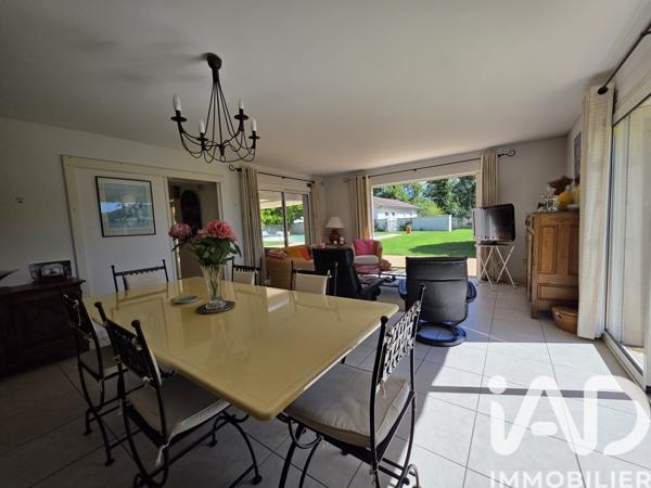 Maison à vendre 12 pièces 310 m² Bretenoux