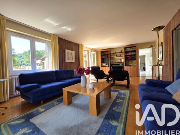 Maison à vendre 12 pièces 310 m² Bretenoux