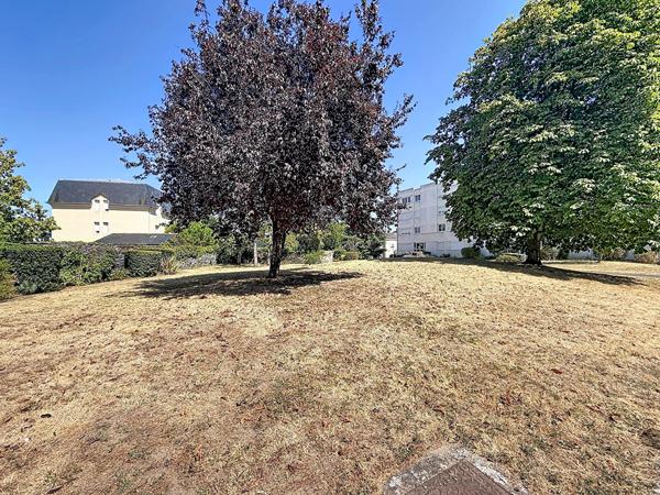 A VENDRE Appartement 6 pièces à Angers - La Madeleine, 3 chambres ascenseur