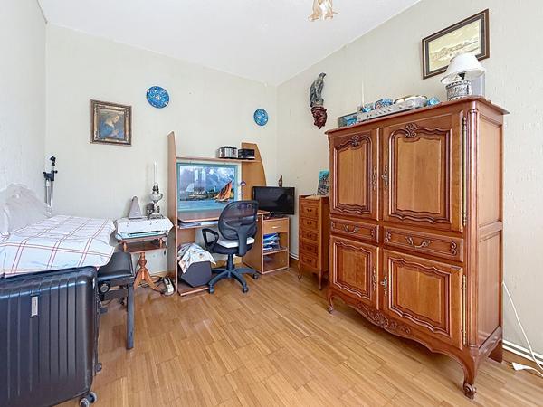 A VENDRE Appartement 6 pièces à Angers - La Madeleine, 3 chambres ascenseur