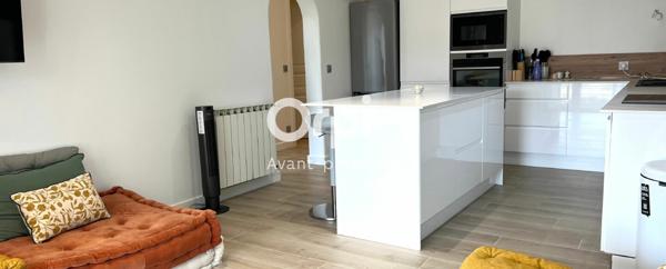 Maison à vendre    8 pièces • 300 m2 Mouans-Sartoux