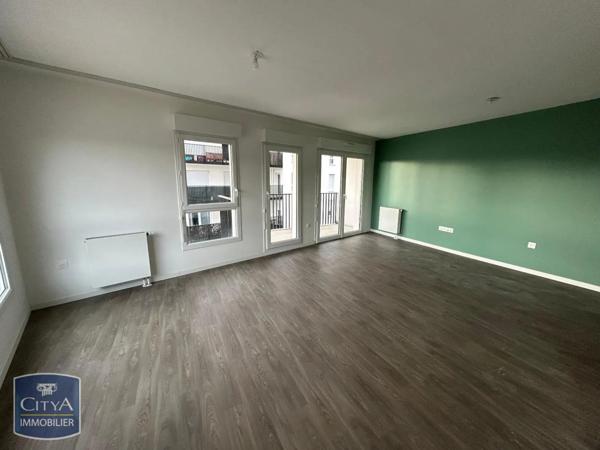 Appartement à louer 4 pièces 86.1m²
