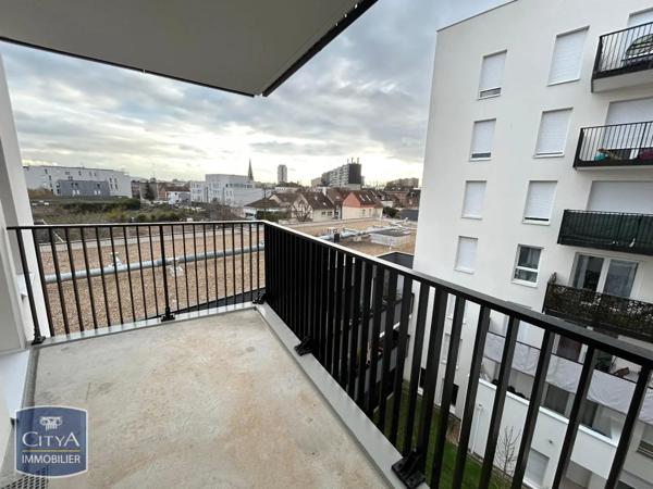 Appartement à louer 4 pièces 86.1m²