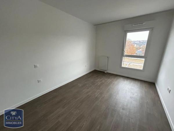Appartement à louer 4 pièces 86.1m²