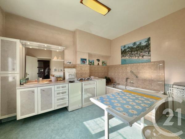 Maison à vendre  6 pièces - 134,80 m2 MOULINS - 03