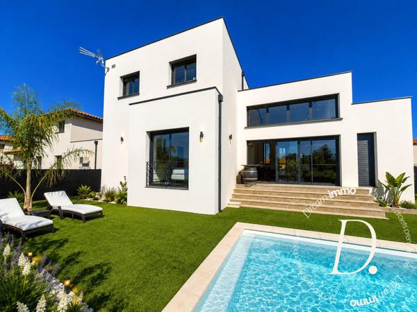 Saint-Cyprien – Une villa d'exception où élégance et douceur de vivre se rencontrent.