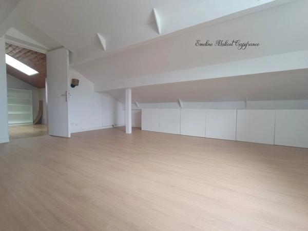 Cestas-Gazinet : maison meublée à 2 min de la gare !