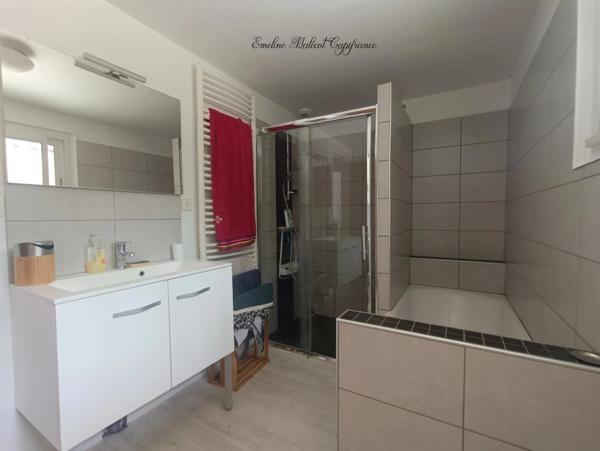 Cestas-Gazinet : maison meublée à 2 min de la gare !