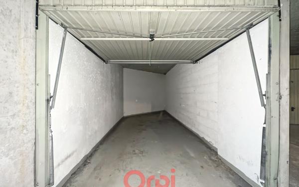 Stationnement à vendre    14 m2 Lyon 3