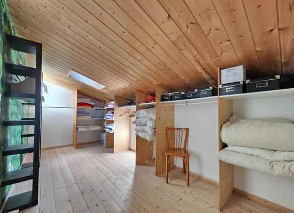 À VENDRE ILE D'OLERON – Maison individuelle coup de cœur 5 pièces – Terrain clos & terrasses + Garage – 349 990 € FAI