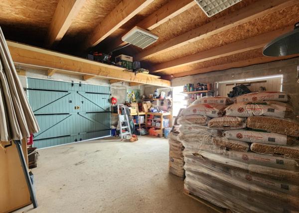 À VENDRE ILE D'OLERON – Maison individuelle coup de cœur 5 pièces – Terrain clos & terrasses + Garage – 349 990 € FAI