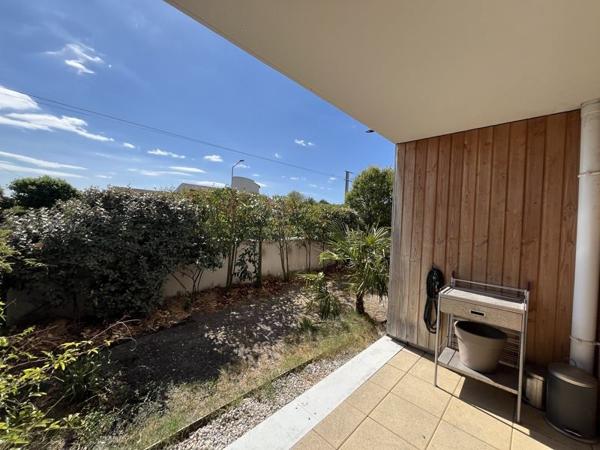 Appartement à louer 1 100 € CC Pessac 3 p 60 m² DPE C