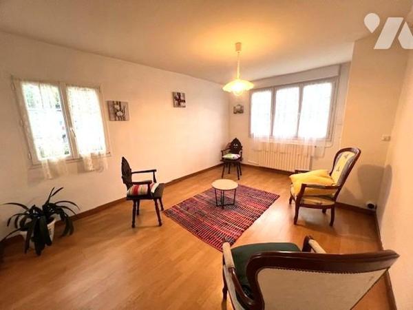 IDEAL INVESTISSEURS - Une maison d'habitation avec un gite - FOUESNANT