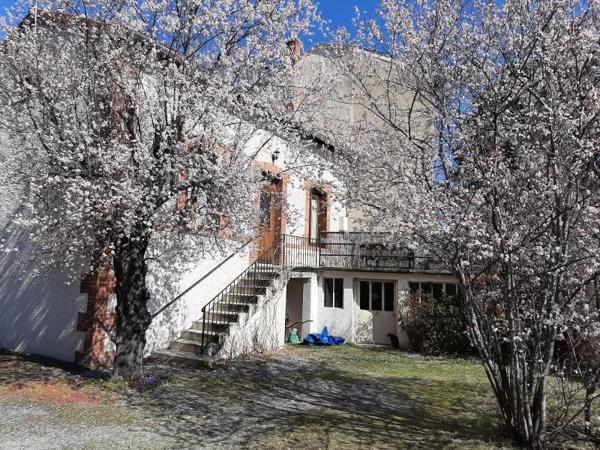 Maison 4 pièces de 74 m² à St just st rambert