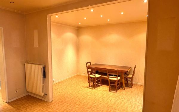 Appartement à vendre    2 pièces •  Pantin