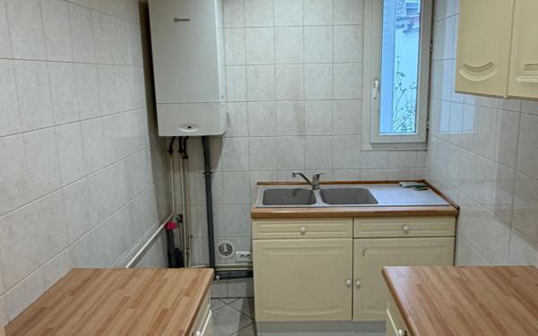 Appartement à vendre    2 pièces •  Pantin