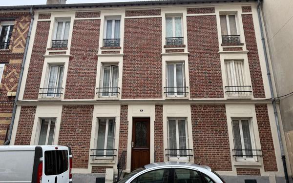 Appartement à vendre    2 pièces •  Pantin