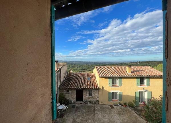 Maison à vendre    6 pièces • 134 m2 Blauvac