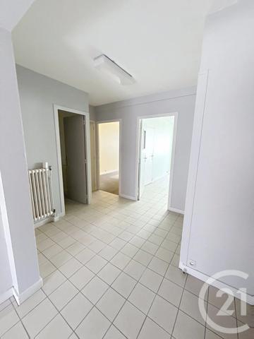 Appartement F3 à vendre  3 pièces - 70 m 2   ST NAZAIRE  - 44