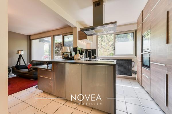 T3 avec balcon dans copropriété verdoyante